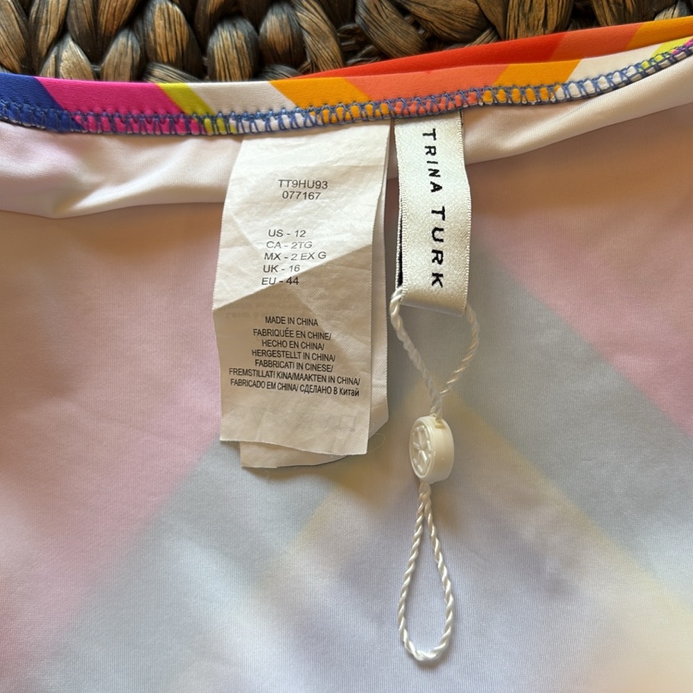 Trina Turk Sunset Chevron Handkerchief Tankini Top & Bottom Swimsuit Set size 12 - Picture 10 of 12